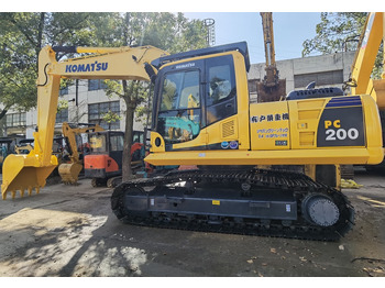 Escavadora de rastos KOMATSU PC200-8