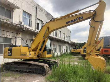 Escavadora de rastos KOMATSU PC220-7