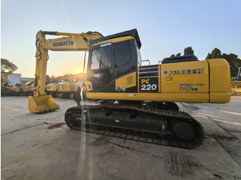 Escavadora de rastos KOMATSU PC220-7