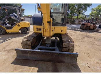 Mini escavadeira KOMATSU PC55
