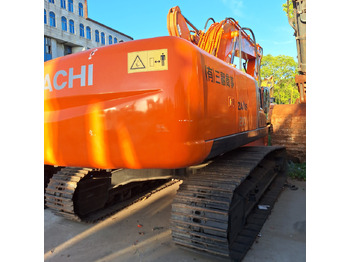 Escavadeira HITACHI ZX210
