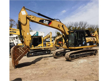 Escavadeira CATERPILLAR 323D2L