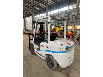 Locação financeira de  TCM FD30 Forklift TCM FD30 Forklift: foto 4