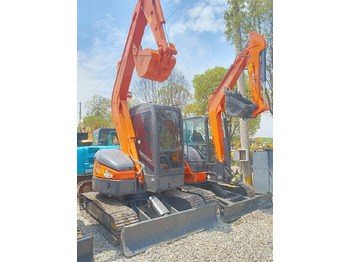 Mini escavadeira HITACHI