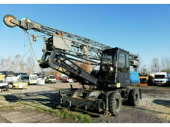 Grua móvel SENNEBOGEN
