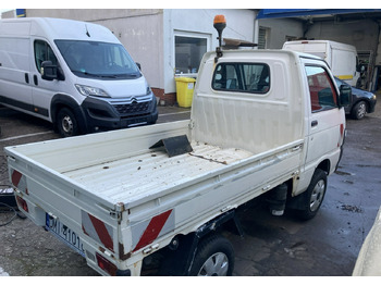 Carrinha de caixa aberta Inna Inny PFAU Piaggio Porter 4X4 Skrzynia odśnieżarka Pług 5655km 2012: foto 4