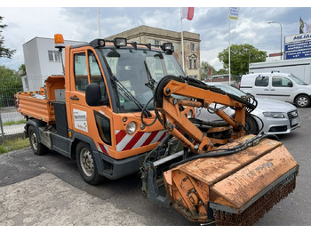 Veículo municipal/ Especial MULTICAR