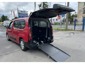Automóvel OPEL