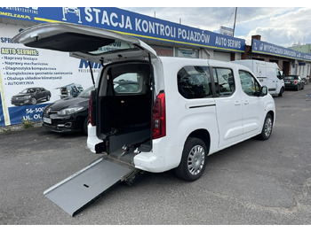 Automóvel OPEL