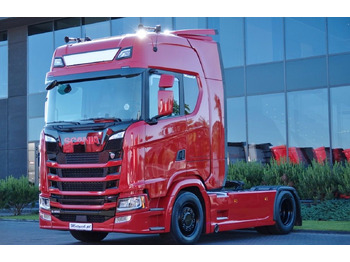 Tractor SCANIA R 450