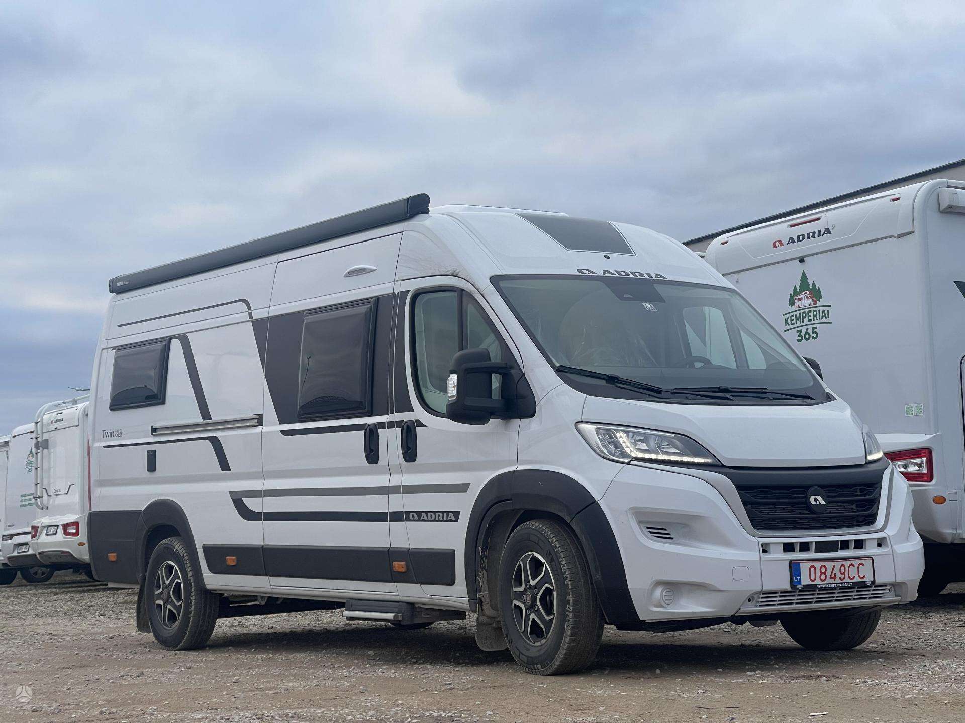 Campervan novo ADRIA Twin Axess 640SL: foto 2