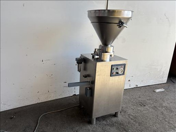 Equipamento de processamento de alimentos Risco RS1040MAS Vacuum stuffer: foto 3