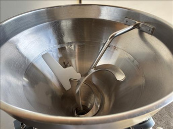 Equipamento de processamento de alimentos Risco RS1040MAS Vacuum stuffer: foto 5