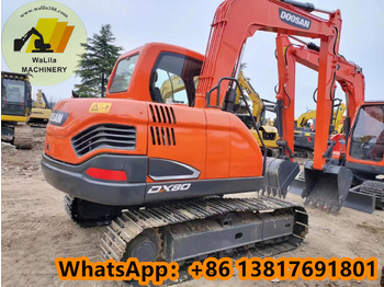 Mini escavadeira DOOSAN DX80