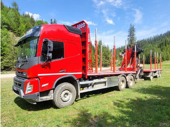 Camião de transporte de madeira VOLVO FMX 500