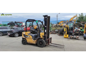 Empilhador a gás CATERPILLAR GP