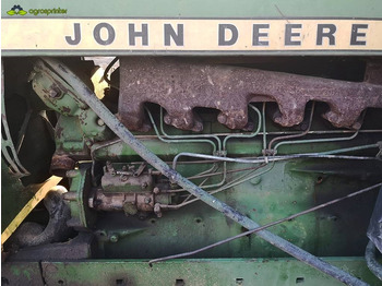 Trator John Deere 3030: foto 2