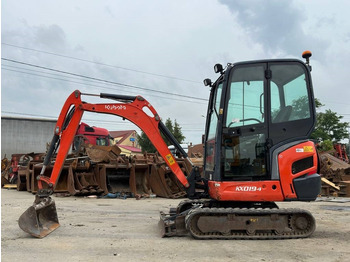 Mini escavadeira Kubota KX 019-4: foto 5