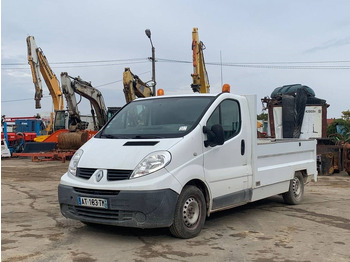 Furgão RENAULT Trafic