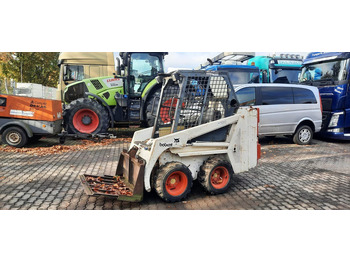 Mini pá carregadora BOBCAT
