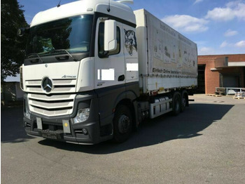Camião de lona MERCEDES-BENZ