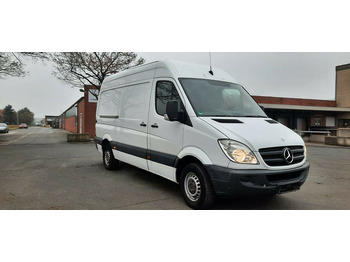 Furgão MERCEDES-BENZ