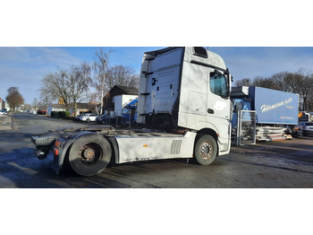 Tractor Mercedes-Benz 1845 Actros MP 4: foto 4