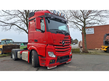 Tractor MERCEDES-BENZ Actros 1845