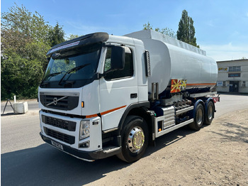 Camião cisterna VOLVO FM