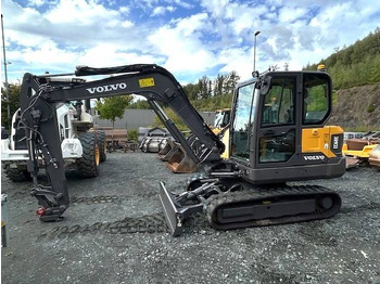 Mini escavadeira VOLVO EC60E