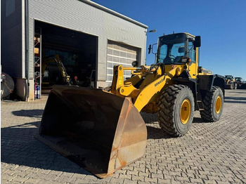 Pá carregadora de rodas KOMATSU WA320
