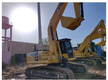 Escavadora de rastos KOMATSU PC240