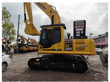 Escavadora de rastos KOMATSU PC200-8