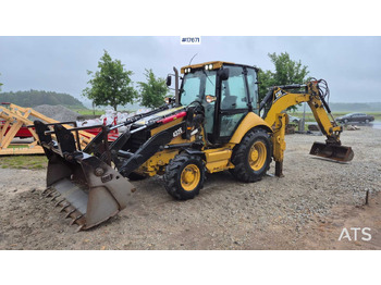 Retroescavadeira CATERPILLAR 432