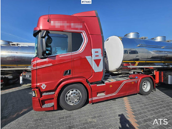 Tractor SCANIA R 530 V8