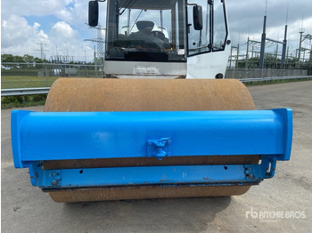 Triturador de martelos/ Destroçador 2007 Bomag BW213 D-4 Combination Roller: foto 4