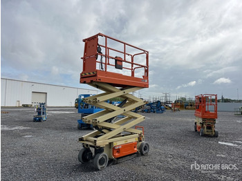 Plataforma de Tijera/ Plataforma de tesoura JLG