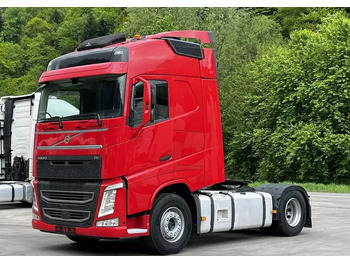 Tractor VOLVO FH