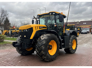Trator JCB Fastrac 4220