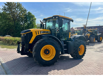 Trator JCB Fastrac 4220