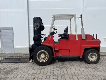 Empilhador a diesel O&K