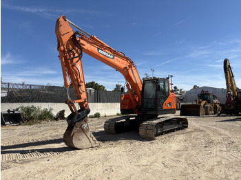 Escavadora de rastos DOOSAN DX235LCR