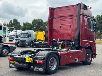 Tractor Mercedes-Benz Actros 2148 Giga Space Full Spoiler: foto 4