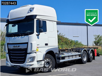 Camião transportador de contêineres/ Caixa móvel DAF XF 480