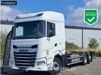 Camião transportador de contêineres/ Caixa móvel DAF XG 480