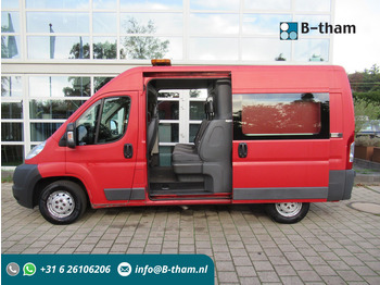 Furgão compacto PEUGEOT Boxer