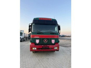 Tractor MERCEDES-BENZ Actros 1840
