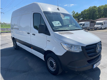 Furgão MERCEDES-BENZ eSprinter 312