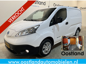 Furgão compacto NISSAN e-NV200