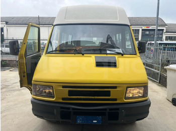 Autocarro escolar IVECO